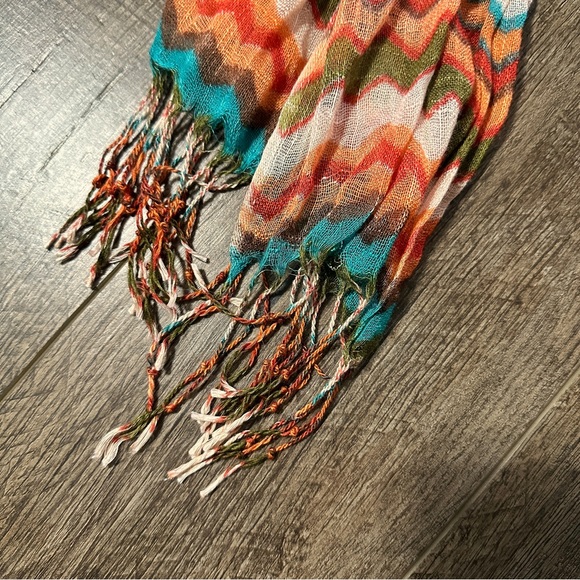 Chevron Printed Fringe Edge Scarf Cold Weather Winter Accessory Boho Style - Picture 2 of 2